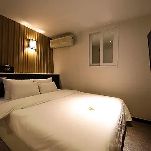 2* Motel Ez
